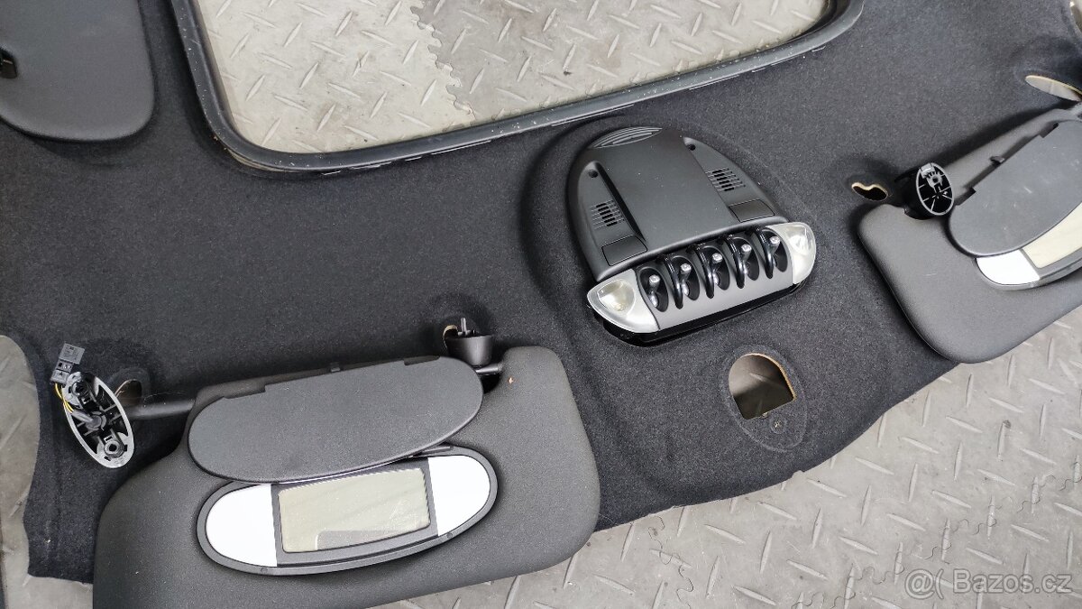 Černá stropnice Mini Clubman R55 - 2