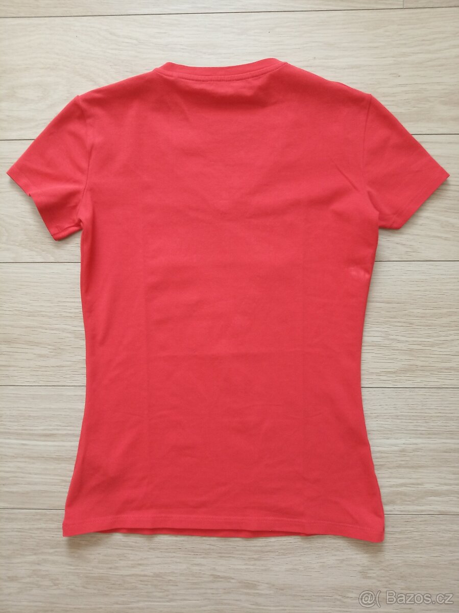 DÁMSKÉ TRIKO GUESS - 2