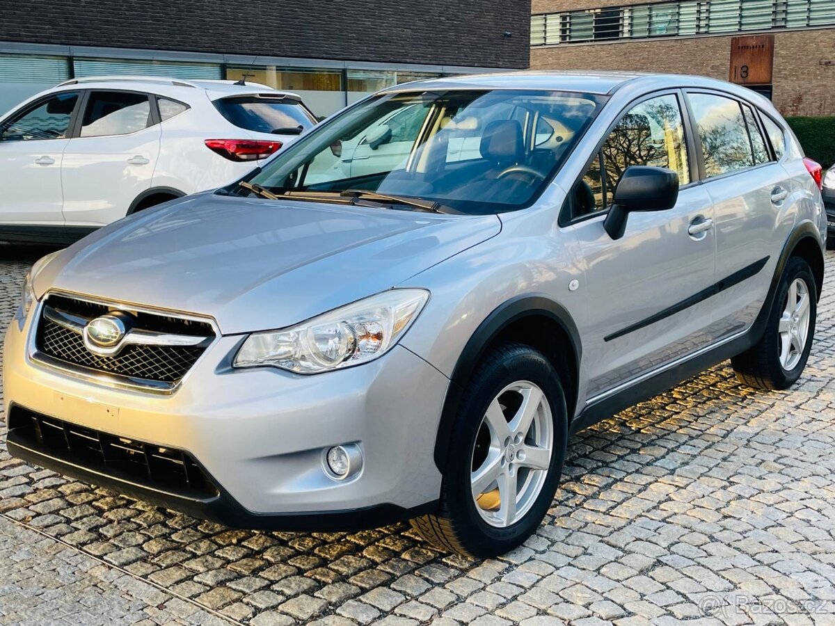 Subaru XV 1.6i 4x4 MANUÁL SENZORY SERVISKA - 2