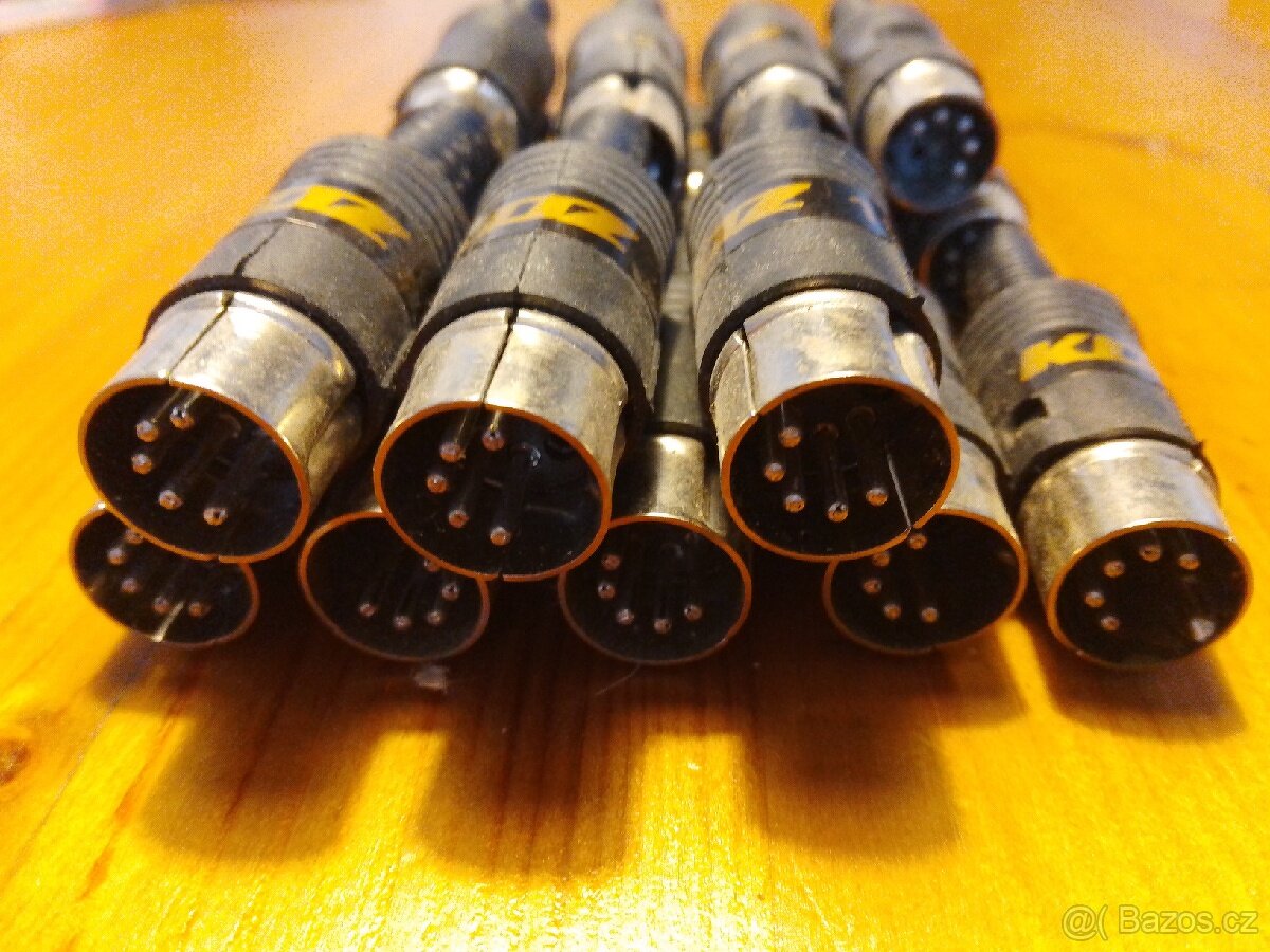 Konektory DIN - 2