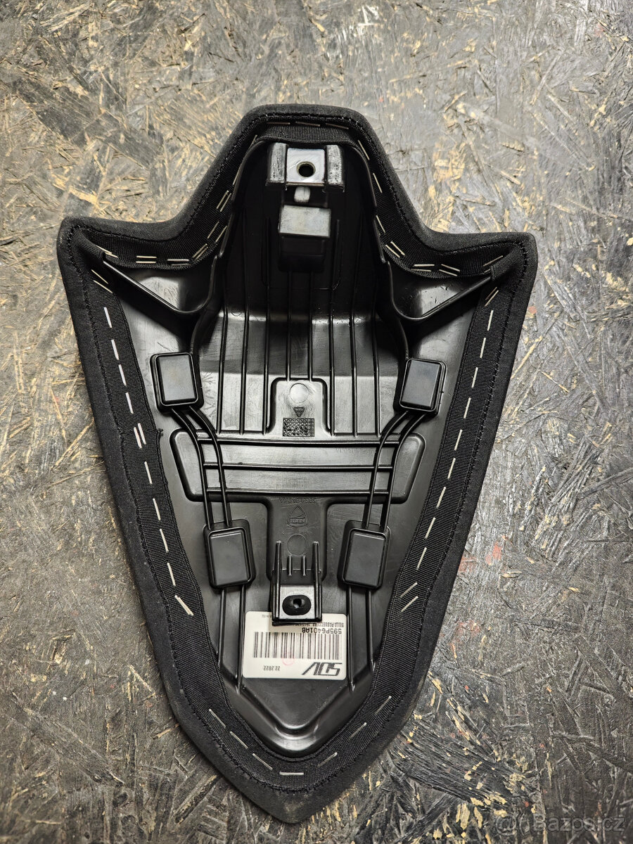 Sedlo spolujezdce 595P6401AB Ducati Panigale V2 - 2
