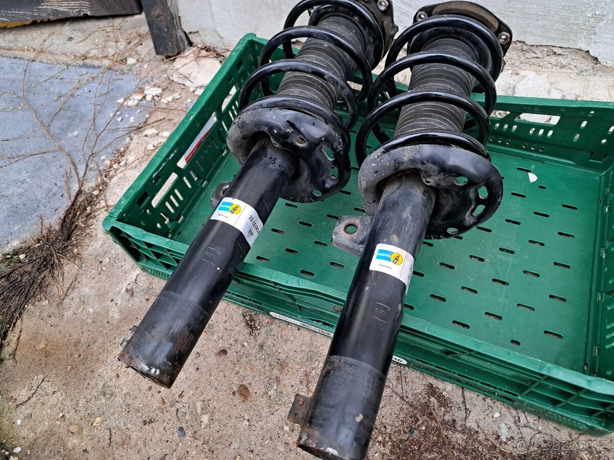 Přední tlumiče + pružiny + uložení VW Touran 1T2 - 2