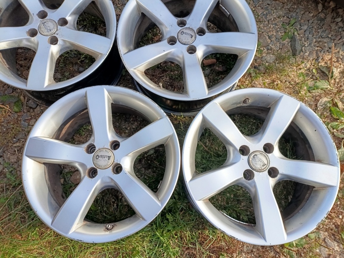 Fiat 16J alu ráfky Alessio -7,5J , ET-38 , rozteč 4krát 98mm - 2