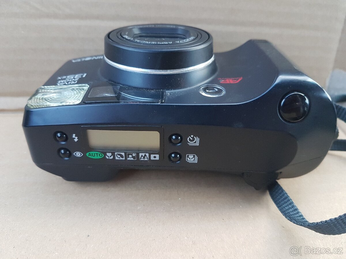 Minolta riva 135ex - 2