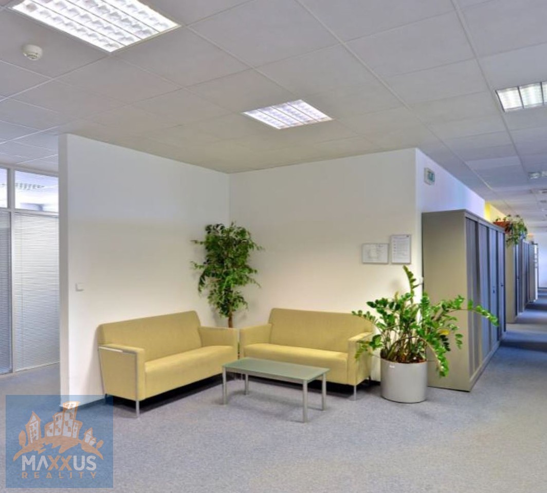 Pronájem kancelářských prostor (650 m2), Praha 4 - Chodov, u - 2