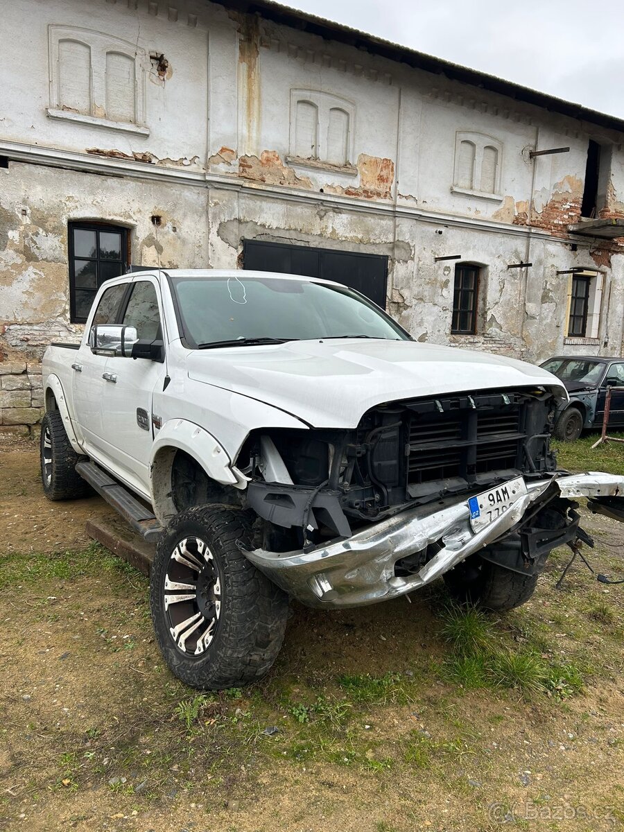 Dodge RAM 1500 Longhorn 2017 náhradní díly - 2