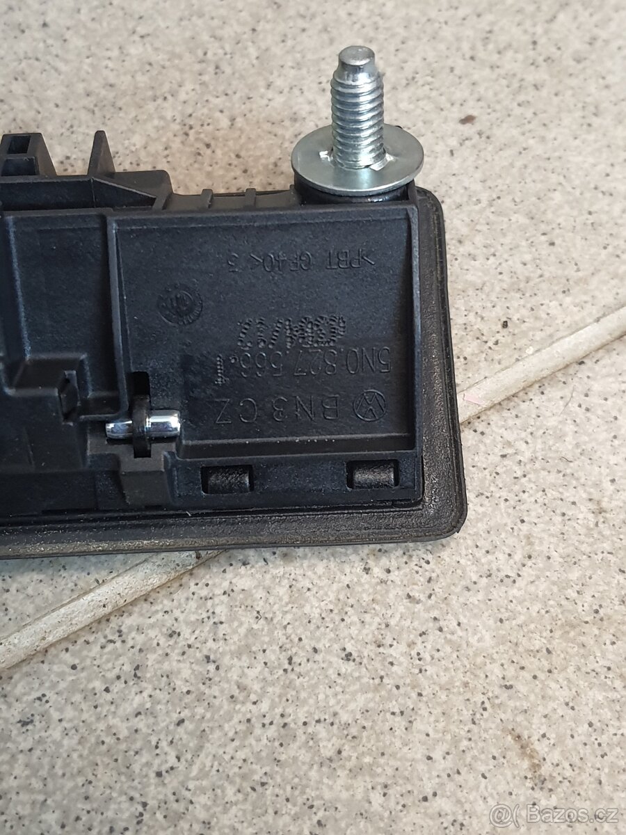 Spínač a klika kufru VW Sharan(7N) - 2