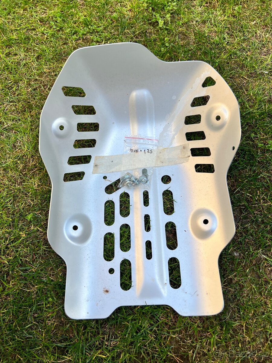 Yamaha TENERE 700, šusplech originál, kryt motoru - 2