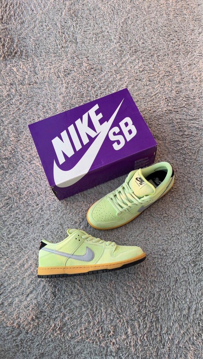 Nike SB Dunk Low Verdugo Mountain - 2