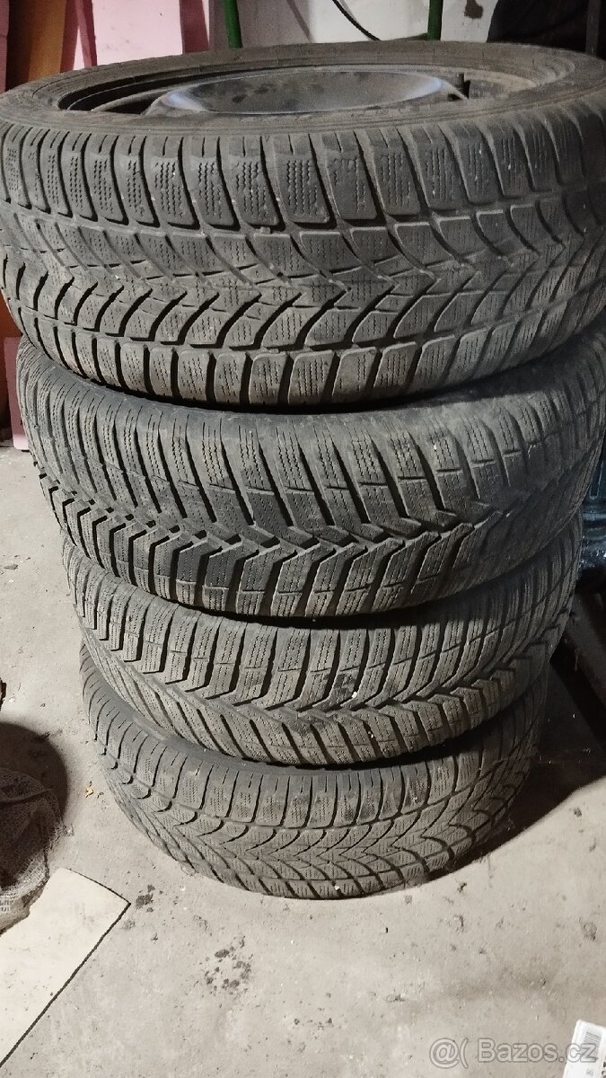 Pneu 205/55 R16 - 2