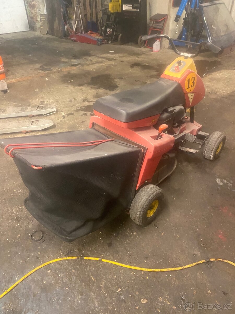 Wolf Garden Scooter - 2