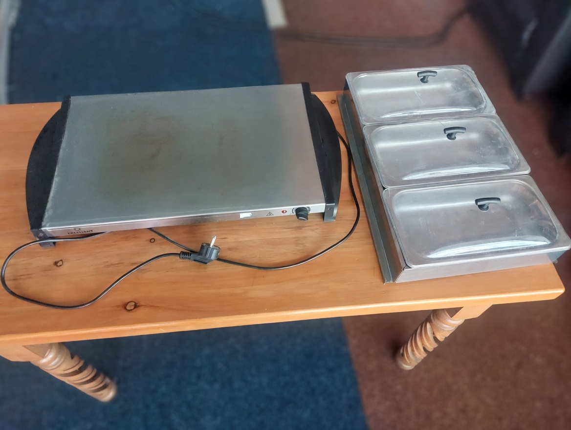 Elektrický třísekční ohřívač jídel - 2