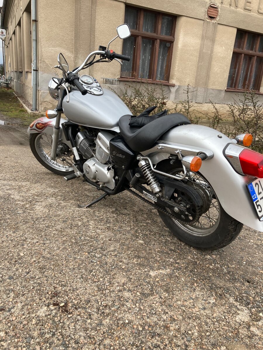 2003 Honda Shadow VT125 - 2
