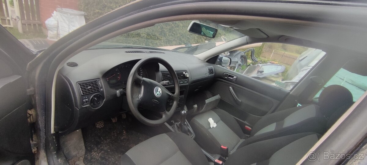 Volkswagen golf IV - 2