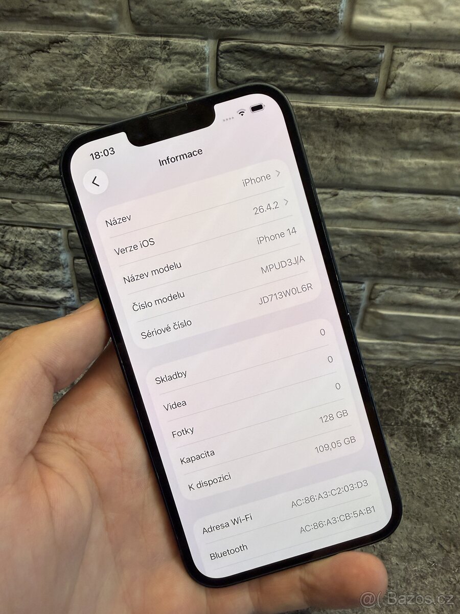 iPhone 14 128GB Black, baterie 84% - 2