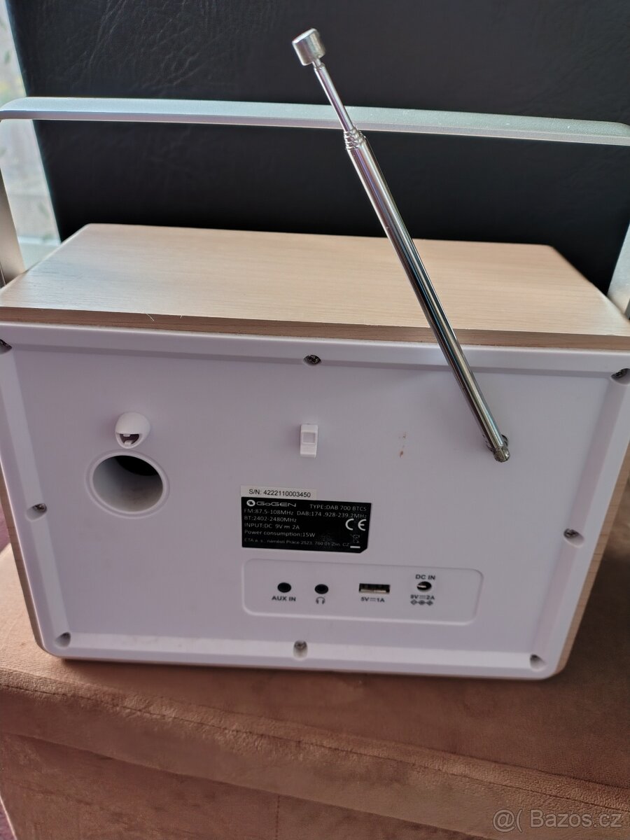 Radiopřijímač s DAB+ GoGEN - 2