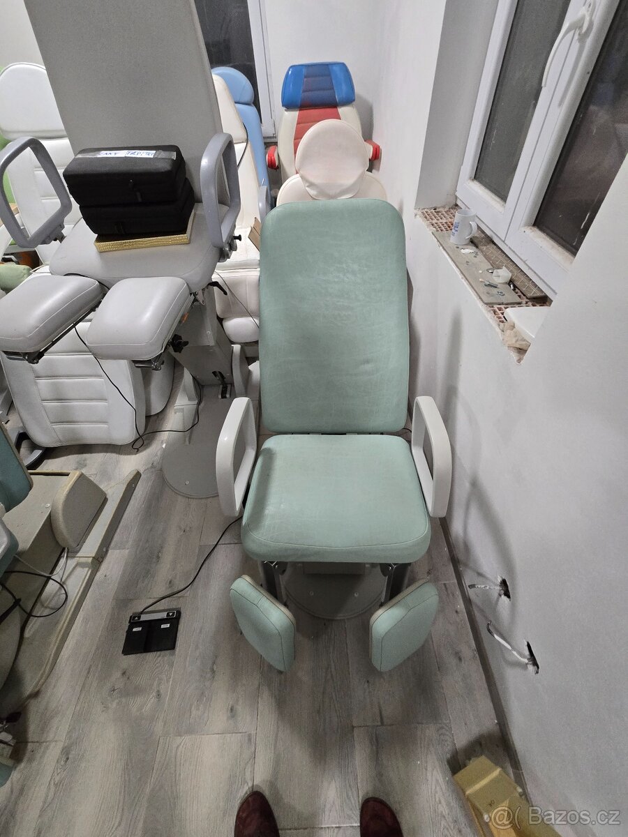 Elektrické Pedikérské křeslo AKCE zelené gerlach - 2