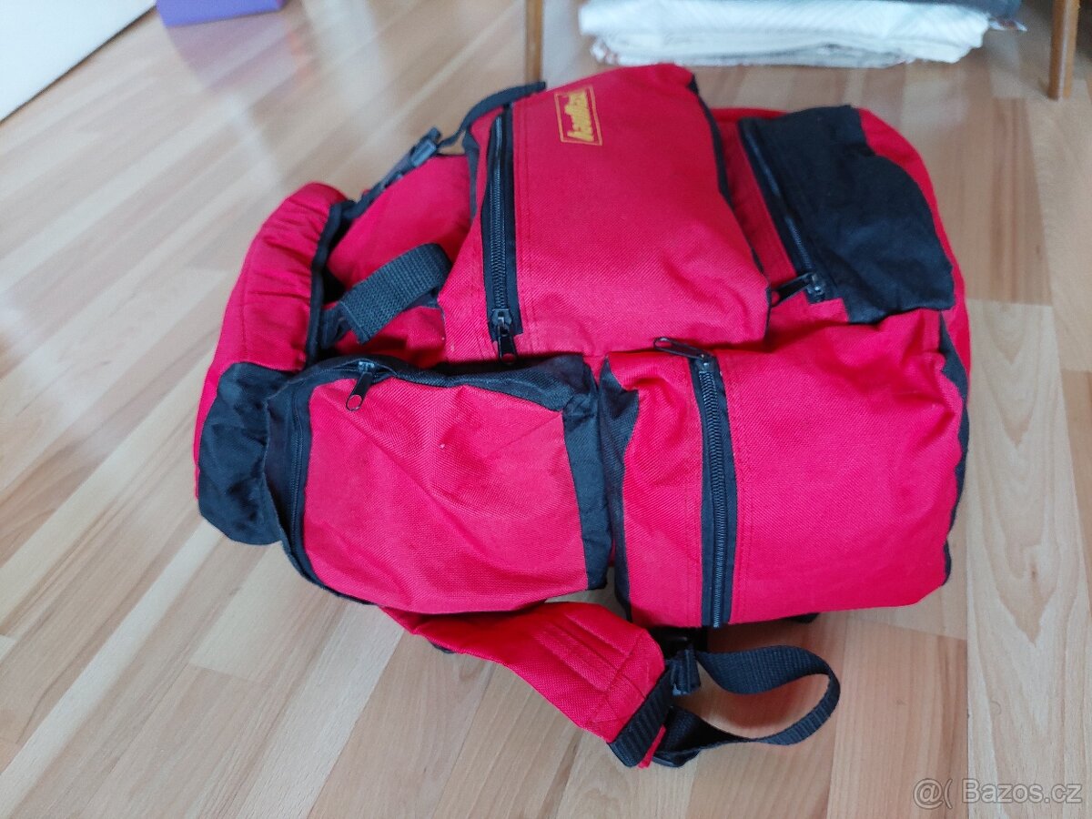 Červený baťoh pro řemeslníky - 2