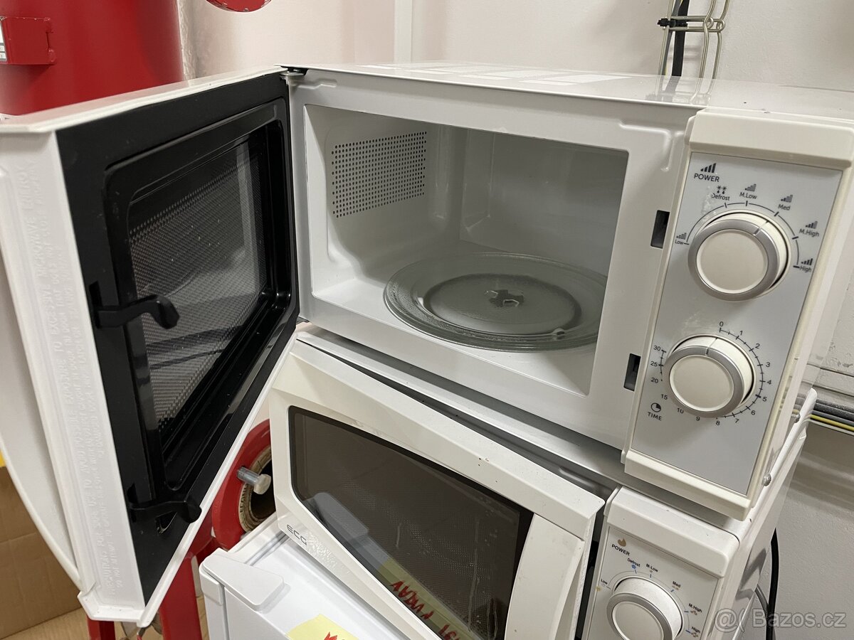 Mikrovlnná trouba ECG MTM 2070 W - 2