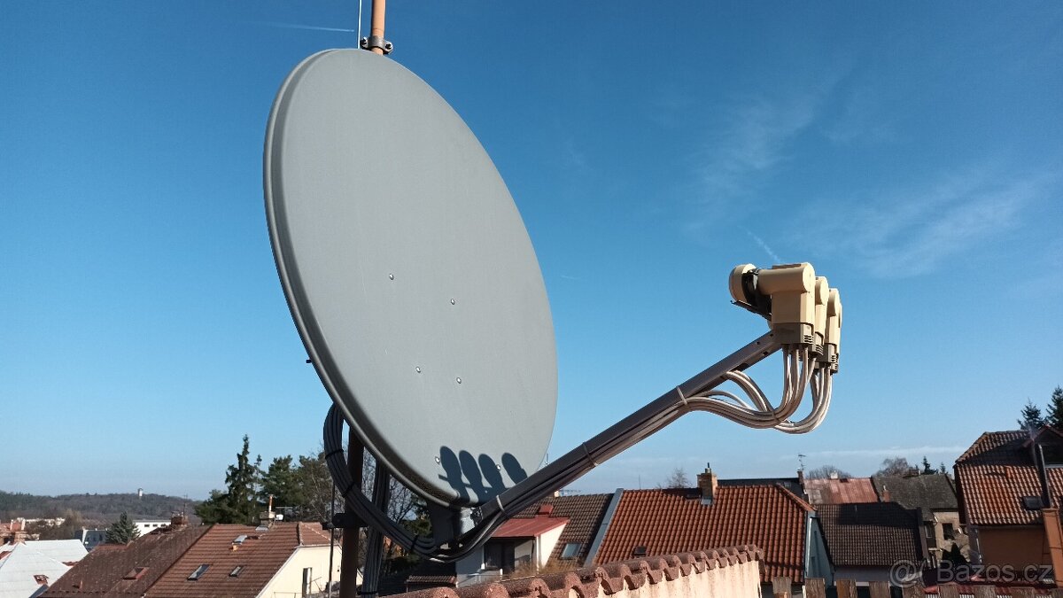 Satelitní komplet - 4 LNB, 4 přijímače - 2