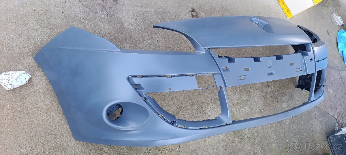 Renault Scénic lll přední nárazník - 2