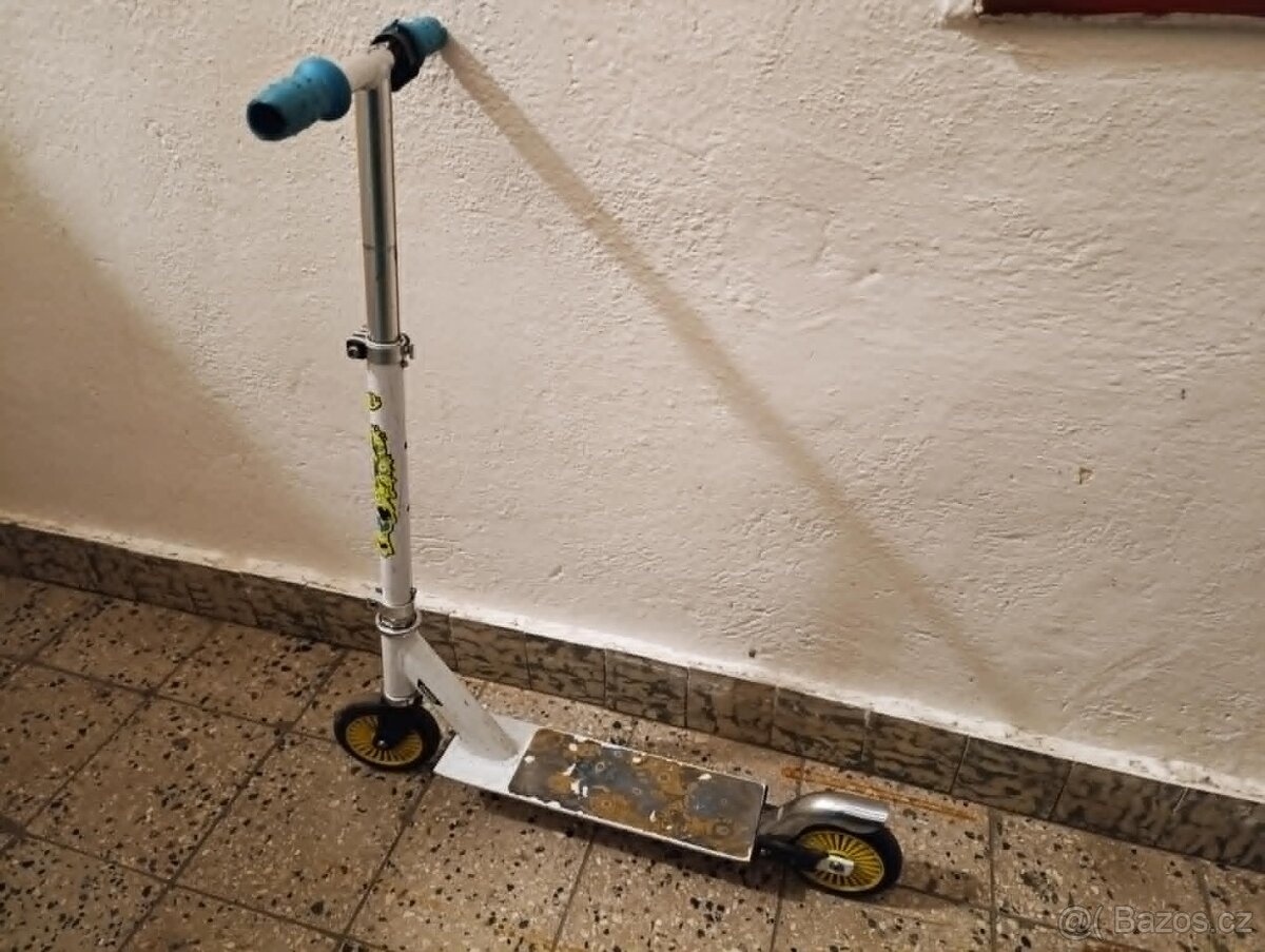 Koloběžka Oxelo Play3 - 2