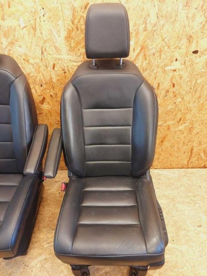 Sedadla přední Citroen Spacetourer Peugeot Traveller - 2