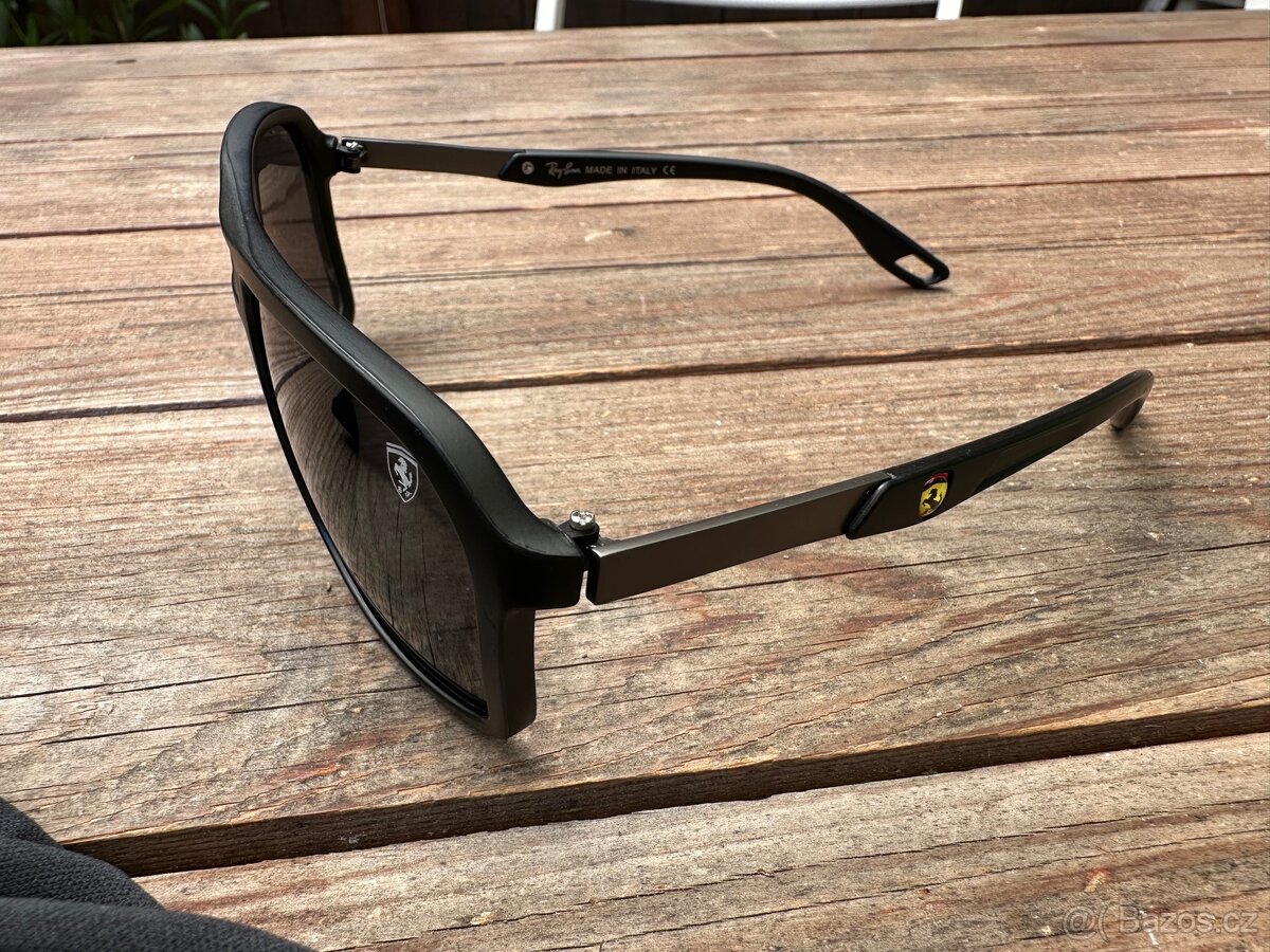 Ray Ban - Ferrari - 2