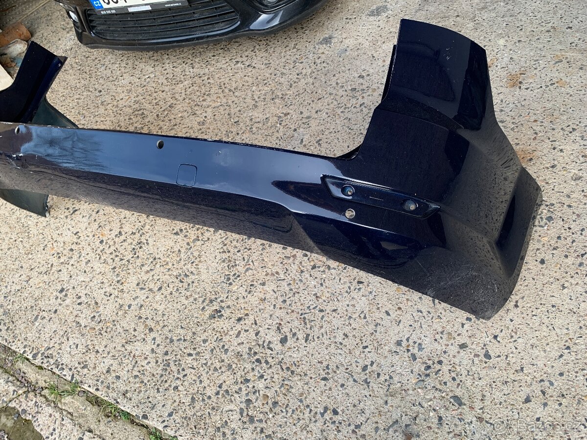 Ford Mondeo mk4 - kapota, nárazník - 2