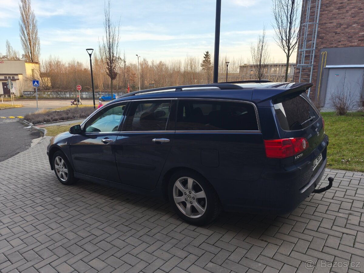 HONDA ACCORD Executuve 2.2i-CTDi 103kW - 2