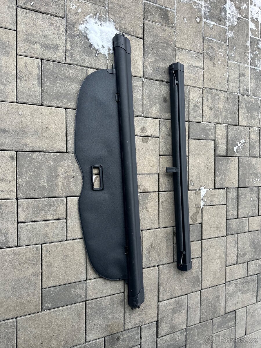 Predám roleta kufra Avensis Combi T27 2009-2015 - 2