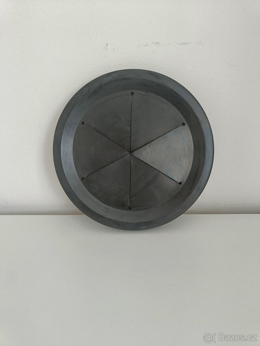 Kulatý gumový vhoz - 2