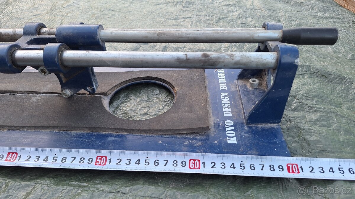 Řezačka obkladů - 2