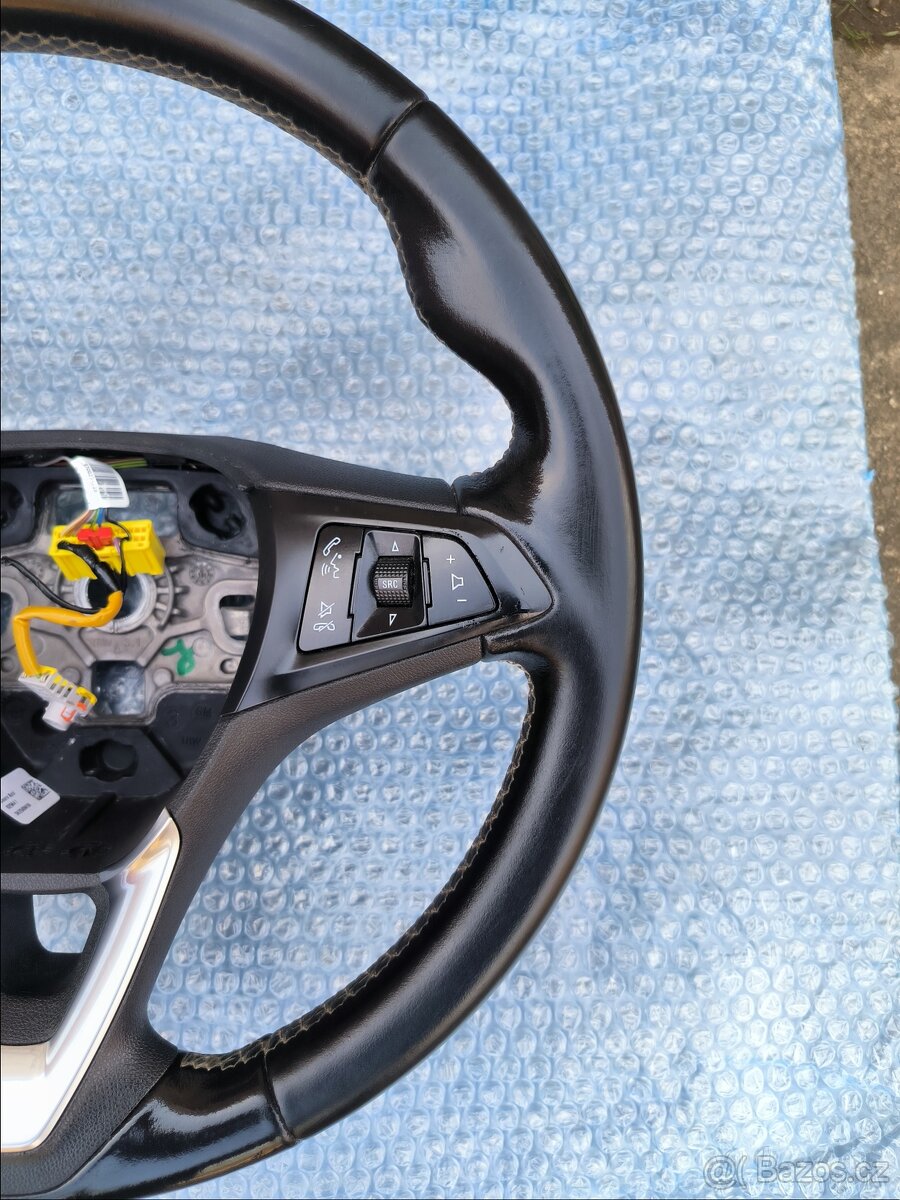 Volant Opel Astra K kožený - 2