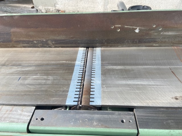 Sicar C40 - srovnávačka s protahem - 2