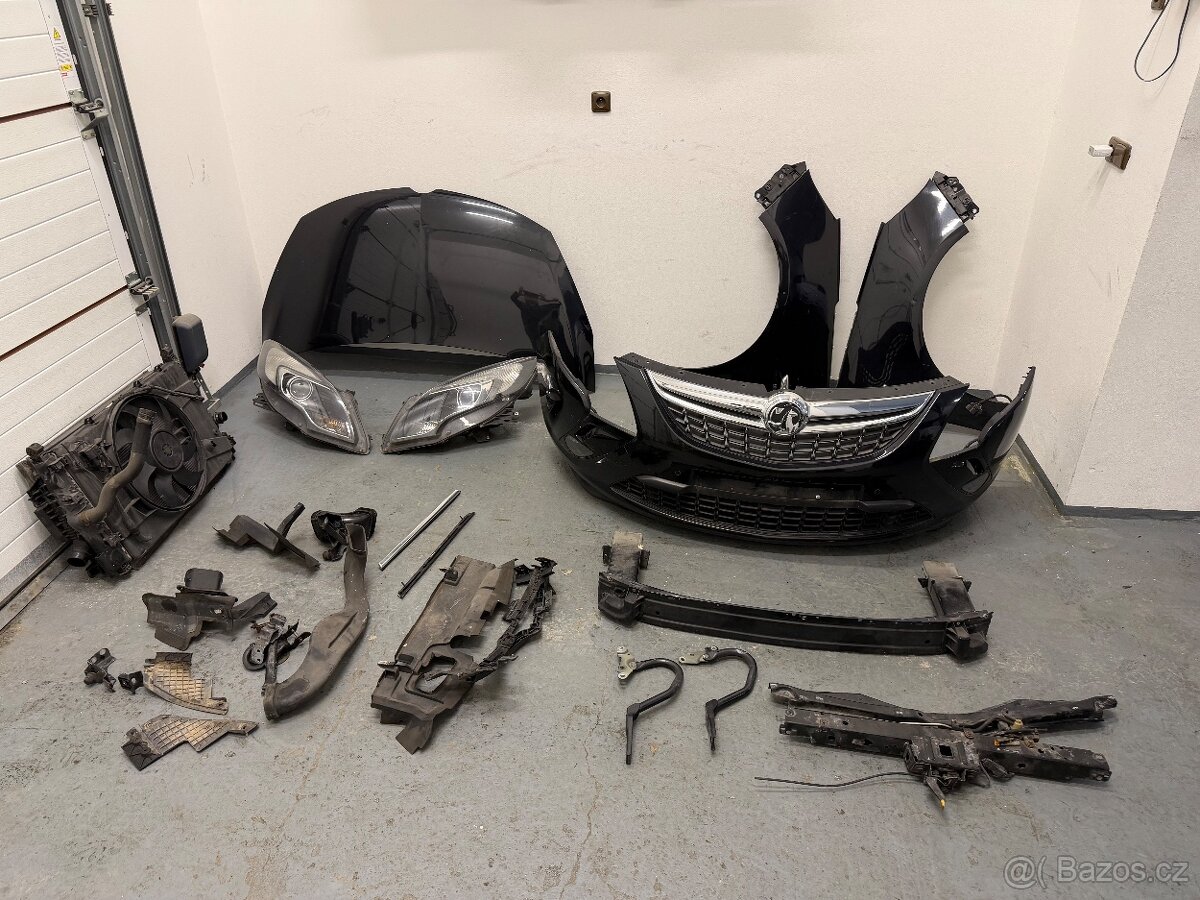 Opel Zafira C Tourer přední část vozidla - 2