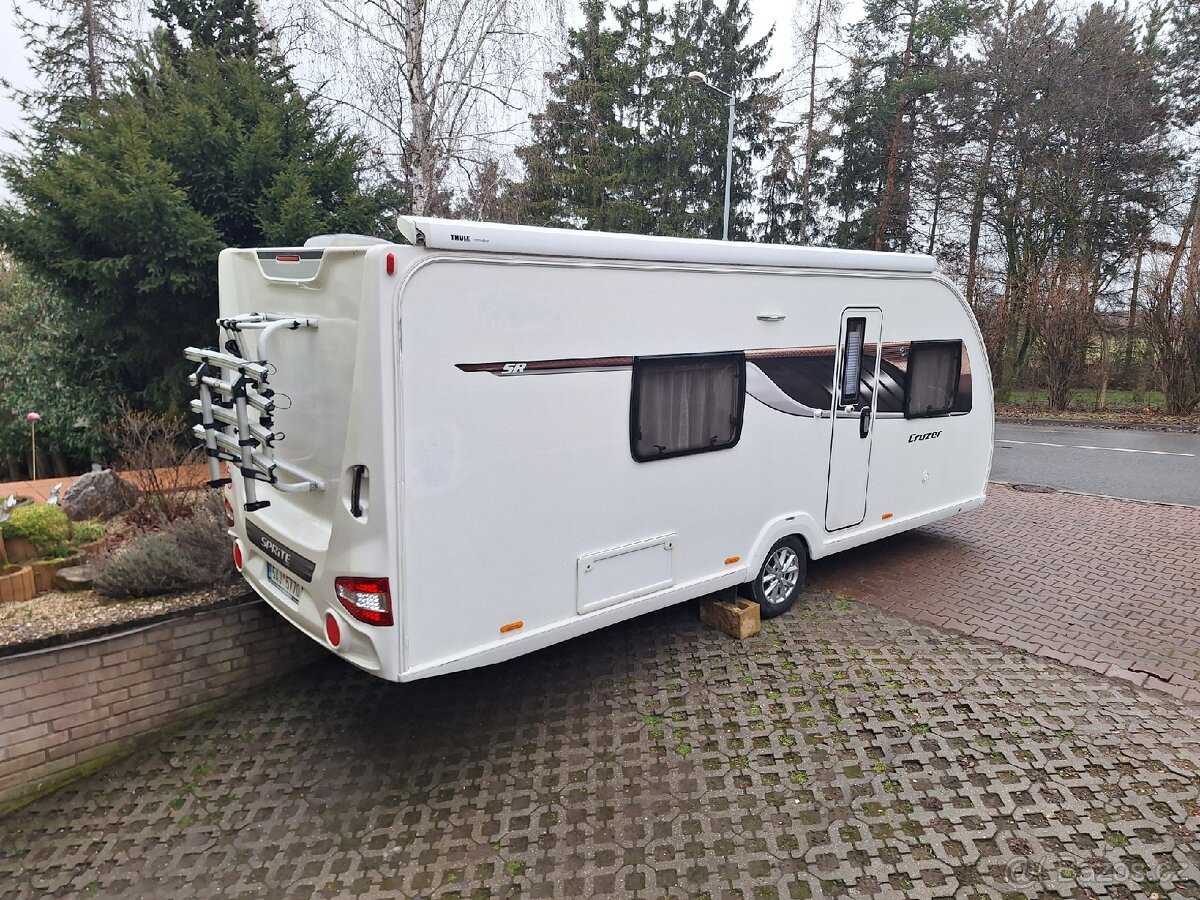 Obytný přívěs swift - 2