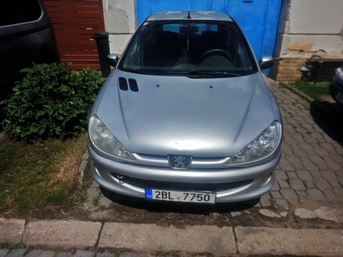 Peugeot 206 - 2