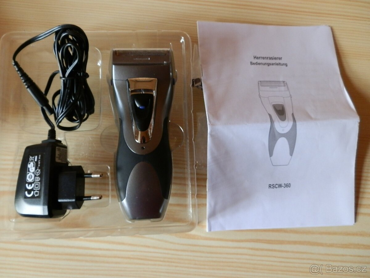 Holící strojek - 2