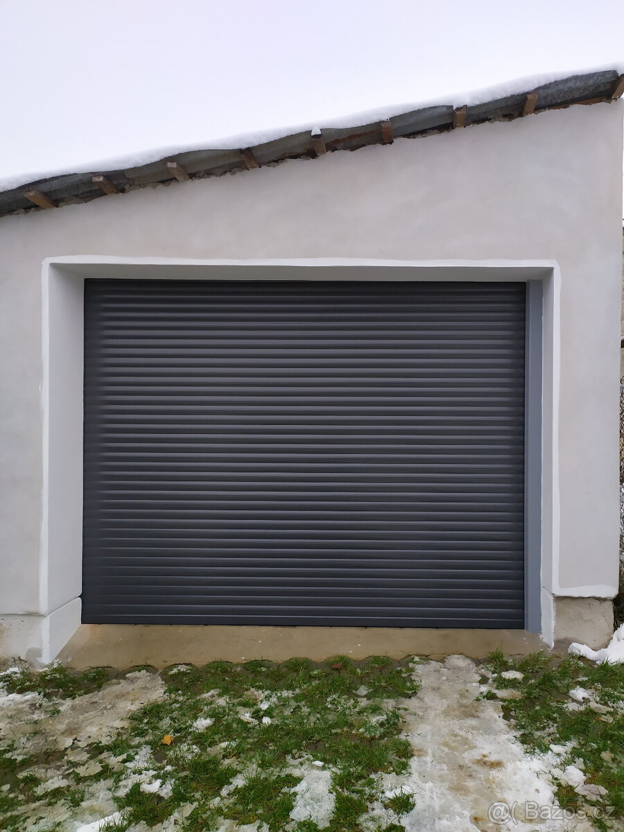Garážová vrata - rolovací - 2