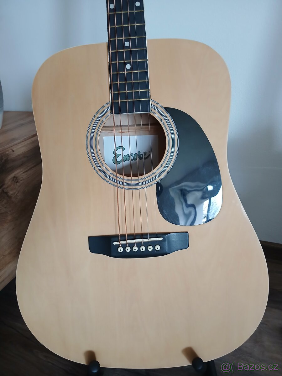Akustická kytara - 2
