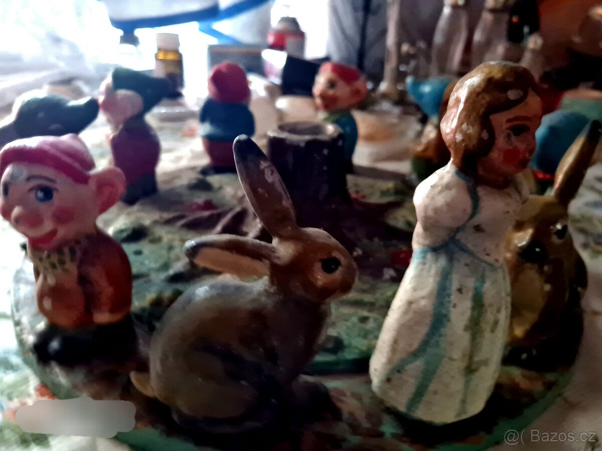 Vanocni stojan Sněhurka a sedm trpaslíků - 2