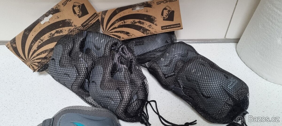 SPOKEY chrániče na brusle typ 922152 - 2