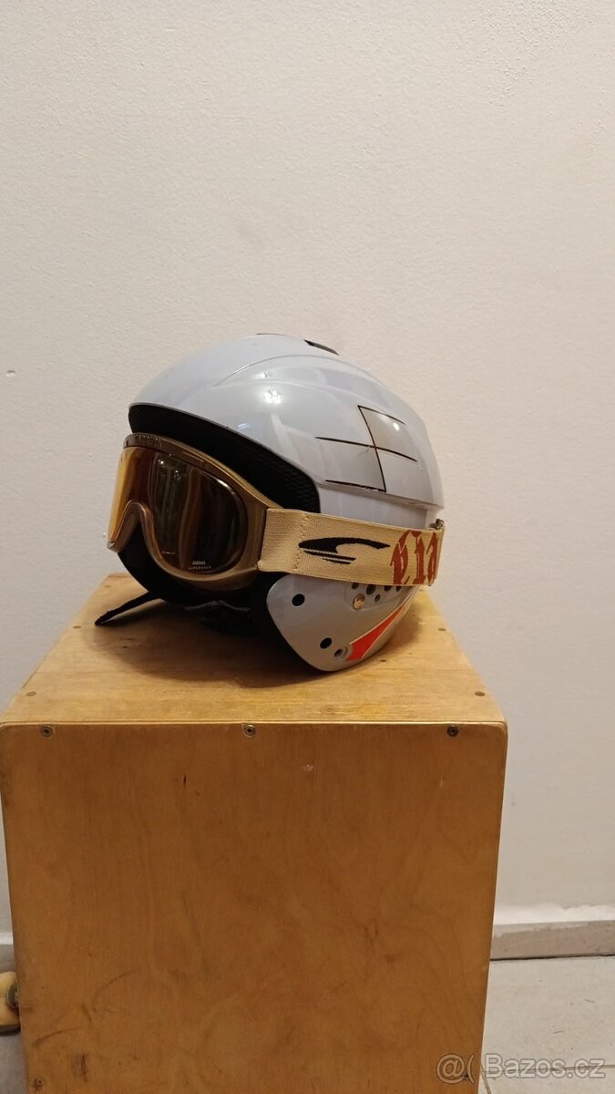 Lyžařská helma s brýlemi, velikost M - 2