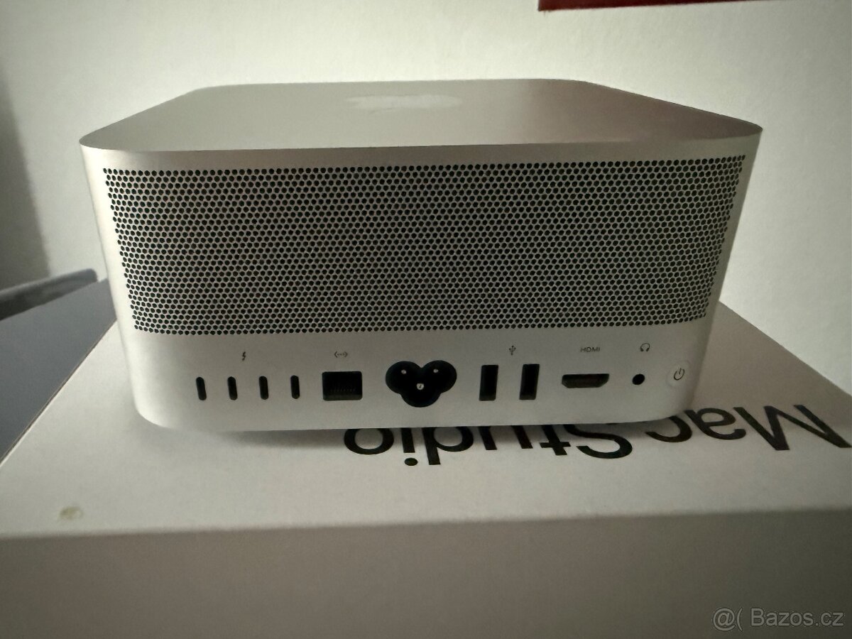 Apple Mac Studio M1 MAX - 32GB / 512GB - 2