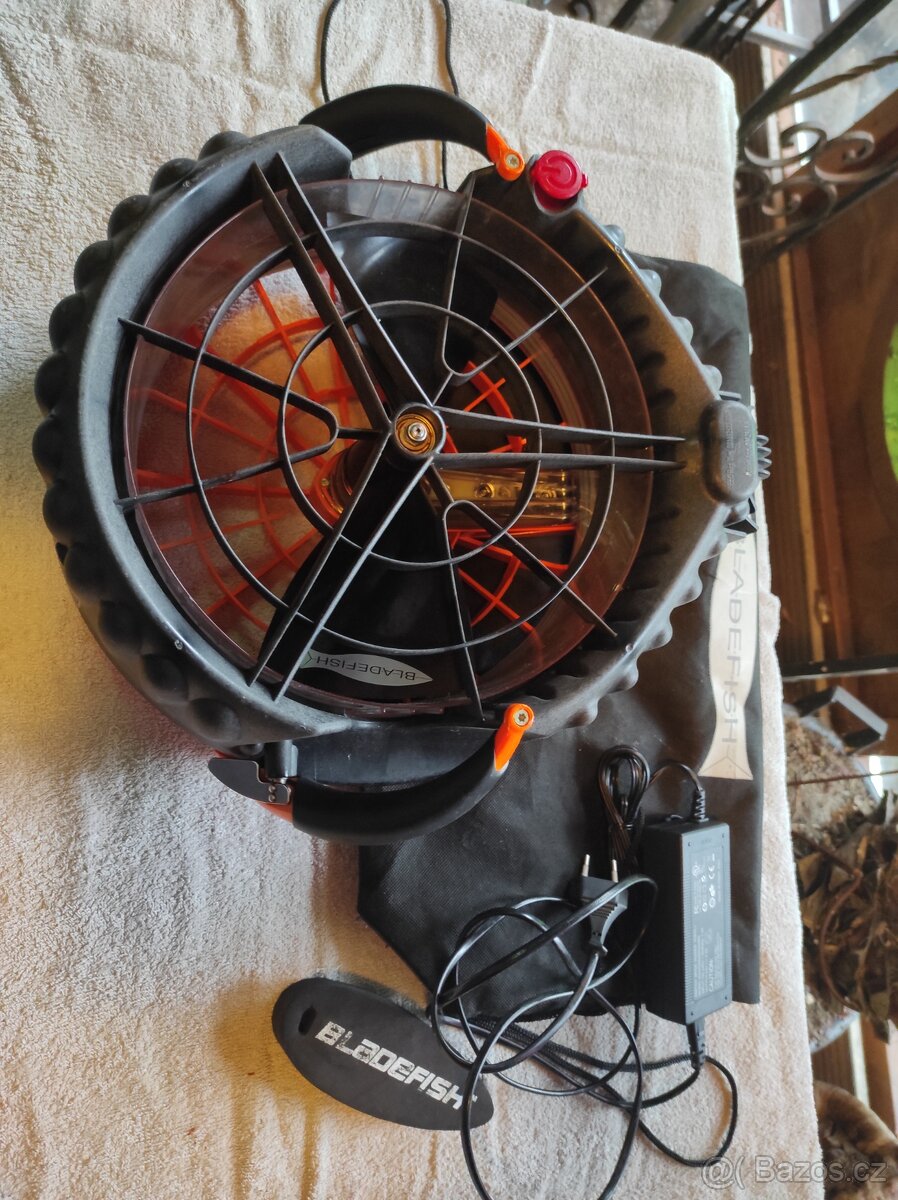 Podvodní skútr Bladefish 5000 - 2