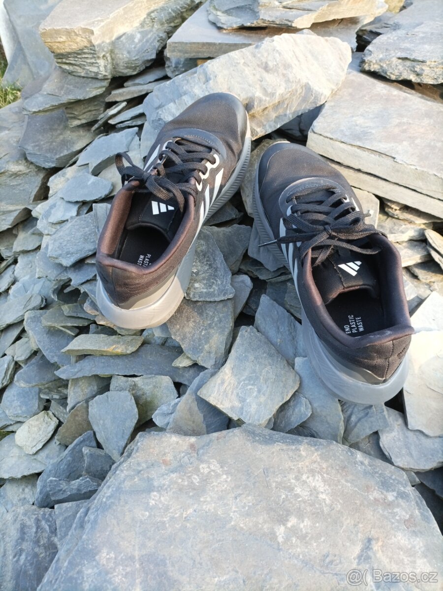 Běžecké boty ADIDAS 40⅔ TOP stav - 2