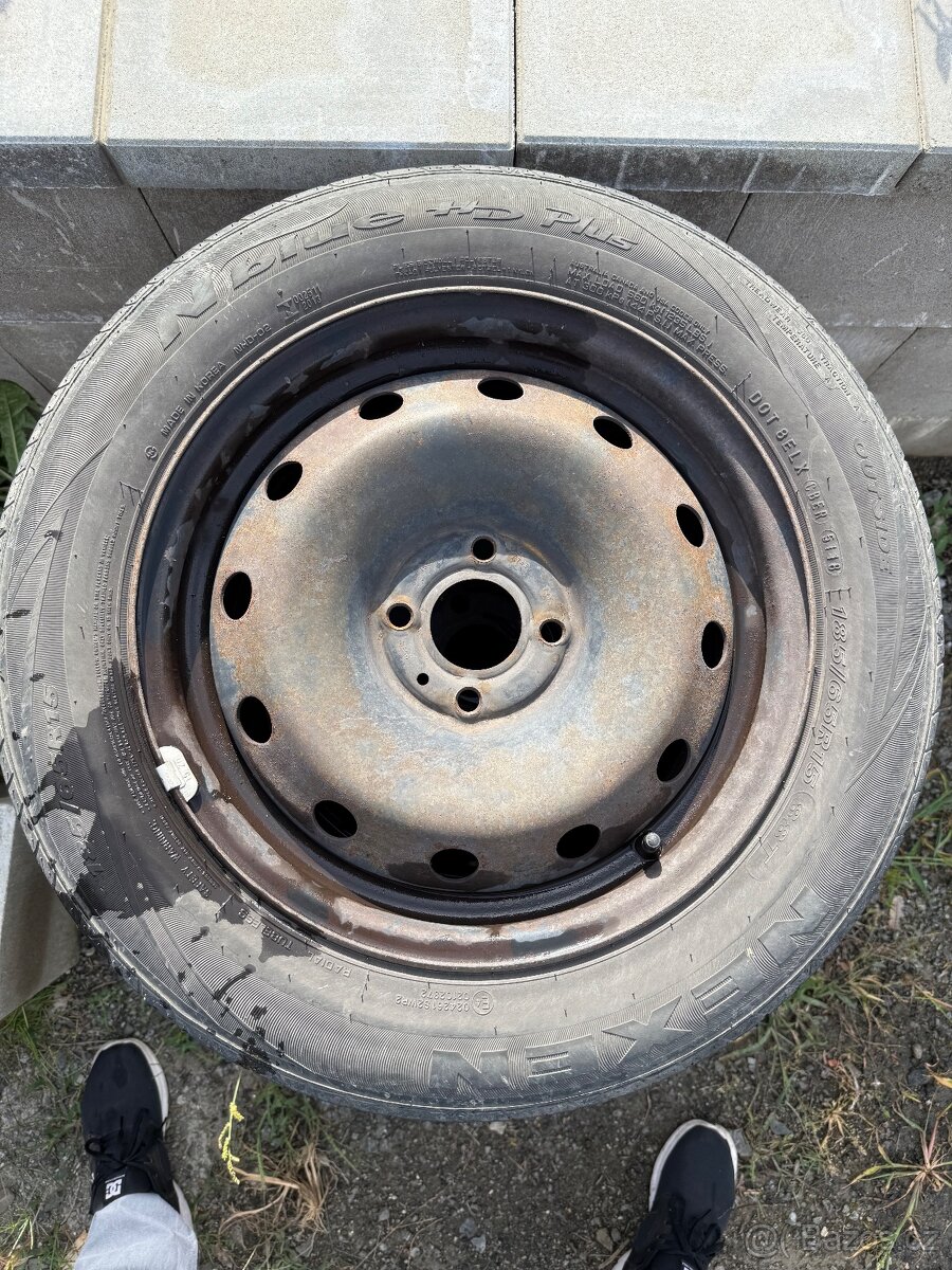 Obuté plechové disky 4x100 R15 - 2