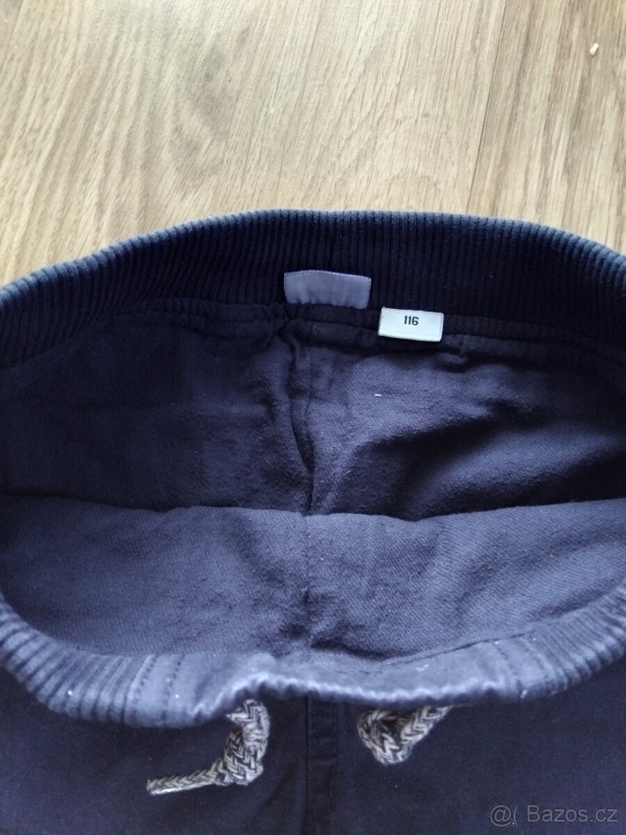 Chlapecké kalhoty vel.116 - 2
