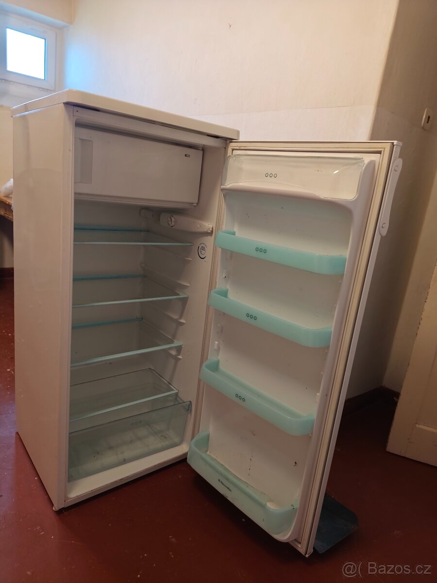 LEDNIČKA zn. ELECTROLUX - 2